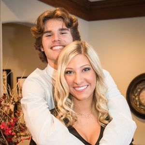 Meet your Posher, Ella